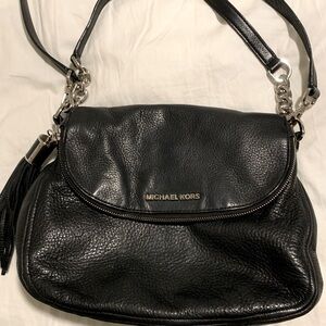 Michael Kors Black Leather Purse 👜👜